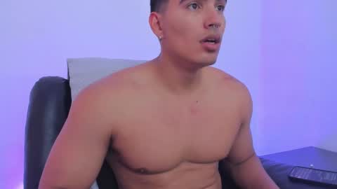 Snapshot of jamesgraay chatting on February 19, 2025, 7:48 pm James Gray online show from February 19, 2025, 7:48 pm