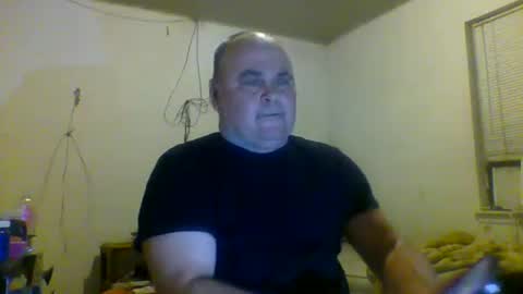 Hey online show from September 9, 2025, 2:11 am
