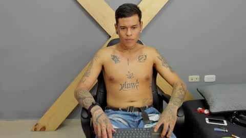 Jamesinked  online show from December 13, 2024, 6:49 pm