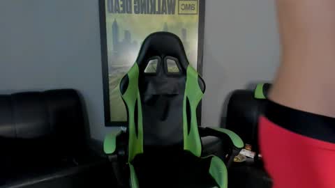 Jamesinked  online show from January 12, 2025, 7:53 pm