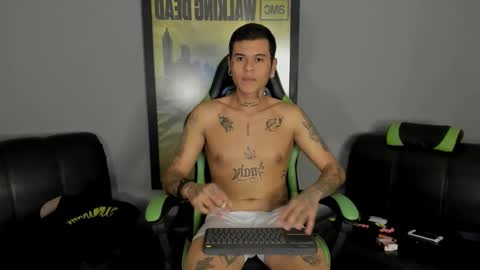 Jamesinked  online show from February 15, 2025, 2:37 am