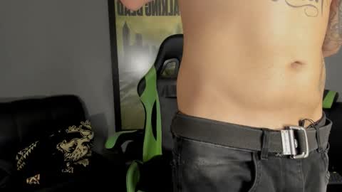 Jamesinked  online show from February 17, 2025, 2:09 am