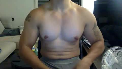 Snapshot of jamesmo820913 chatting on October 19, 2025, 10:38 am jamesmo820913 online show from October 19, 2025, 10:38 am