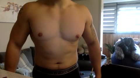 jamesmo820913 online show from January 17, 2026, 3:44 am