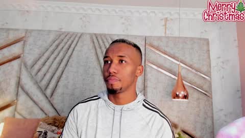 Snapshot of jamesparck chatting on December 26, 2024, 12:16 pm James online show from December 26, 2024, 12:16 pm