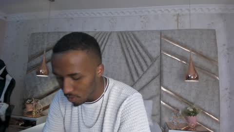 Snapshot of jamesparck chatting on January 16, 2025, 12:09 pm James online show from January 16, 2025, 12:09 pm