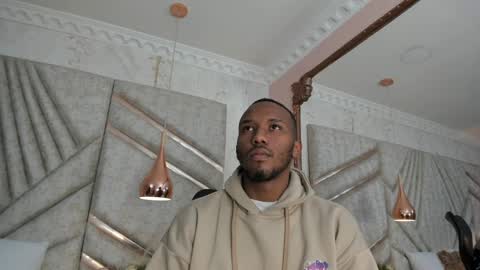 Snapshot of jamesparck chatting on January 31, 2025, 12:18 pm James online show from January 31, 2025, 12:18 pm