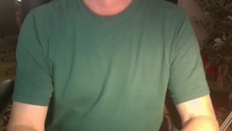 Snapshot of jamesray722 chatting on November 18, 2025, 4:55 pm jamesray722 online show from November 18, 2025, 4:55 pm