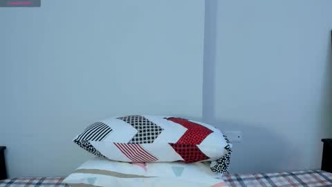 jamess_blanco online show from November 7, 2025, 7:36 pm