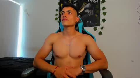 Jamess hott online show from January 31, 2025, 6:36 pm