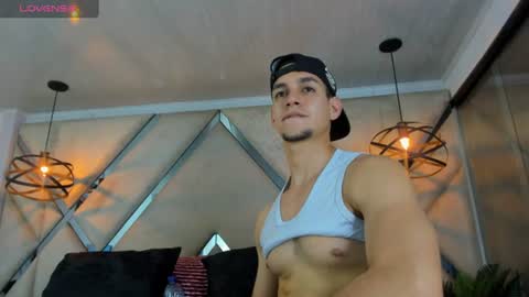Snapshot of jamexxx1 chatting on July 1, 2026, 9:25 pm --- James --- online show from July 1, 2026, 9:25 pm