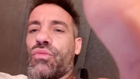 Snapshot of jamie198307 chatting on September 25, 2025, 10:13 pm jamie198307 online show from September 25, 2025, 10:13 pm