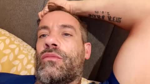 Snapshot of jamie198307 chatting on October 1, 2025, 10:16 pm jamie198307 online show from October 1, 2025, 10:16 pm