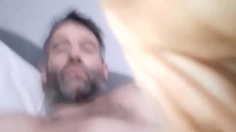 Snapshot of jamie198307 chatting on December 19, 2025, 1:12 am jamie198307 online show from December 19, 2025, 1:12 am