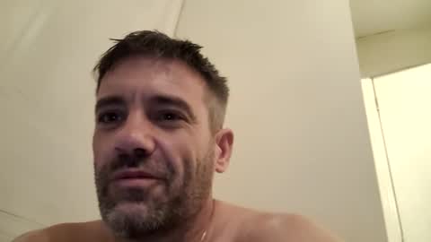 jamie198307 online show from April 28, 2026, 12:42 am