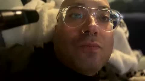 Snapshot of jamie19905 chatting on October 22, 2025, 2:01 am jamie19905 online show from October 22, 2025, 2:01 am