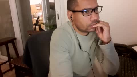 Snapshot of jamielonnas chatting on June 11, 2026, 2:33 am Jamie Lonnas online show from June 11, 2026, 2:33 am