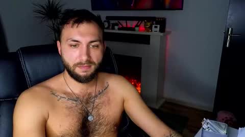 Robbie online show from November 28, 2025, 8:39 am