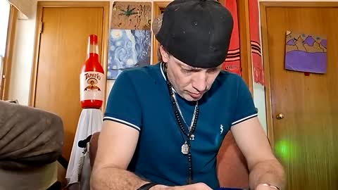 Snapshot of jamieshaneblueeyeswyo307 chatting on February 25, 2025, 9:35 pm Supafly307blueeyes9in online show from February 25, 2025, 9:35 pm