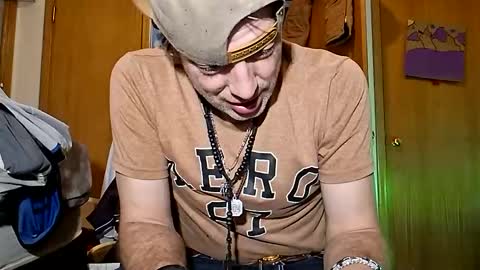 Snapshot of jamieshaneblueeyeswyo307 chatting on March 5, 2025, 10:00 am Supafly307blueeyes9in online show from March 5, 2025, 10:00 am