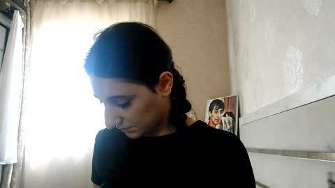 Snapshot of jamikalintz chatting on May 9, 2026, 11:04 am Niki online show from May 9, 2026, 11:04 am