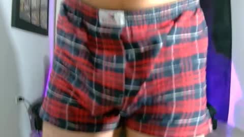 Jamithindependent model online show from April 11, 2026, 9:13 am