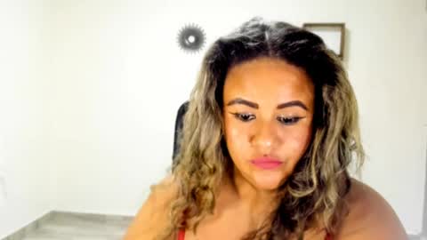 jan_milkhot online show from May 28, 2026, 3:04 am