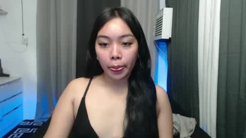 jana_ngo online show from December 8, 2024, 11:24 am