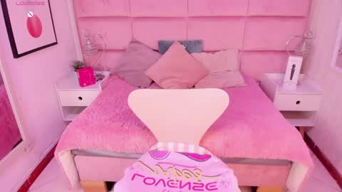 Snapshot of janah_myers chatting on April 1, 2026, 7:33 pm Janah Myers online show from April 1, 2026, 7:33 pm