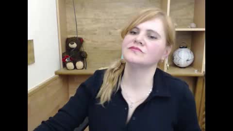 janaloveli online show from March 27, 2026, 8:41 pm