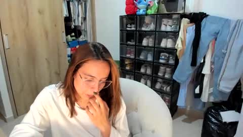 jane_ady online show from December 24, 2024, 4:55 am