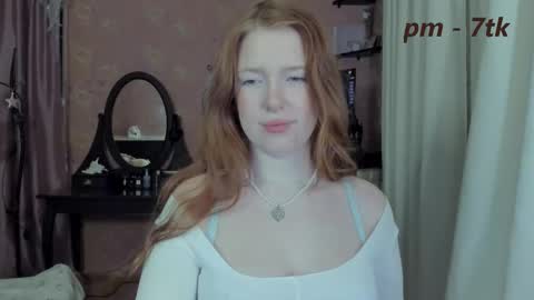 Snapshot of jane_and_star chatting on February 16, 2025, 8:44 pm Star online show from February 16, 2025, 8:44 pm