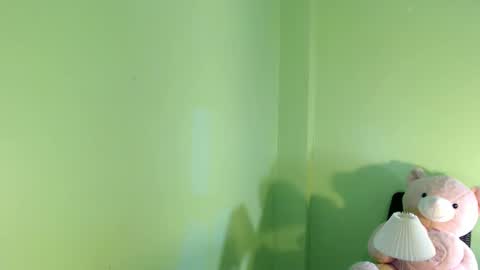 YOUR LOVELY JANE online show from March 5, 2025, 5:29 am