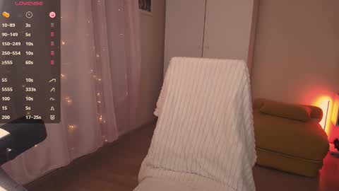 jane_kinn online show from December 13, 2025, 7:53 pm