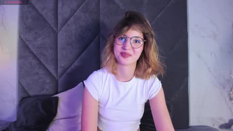 Jane online show from February 6, 2025, 6:29 am