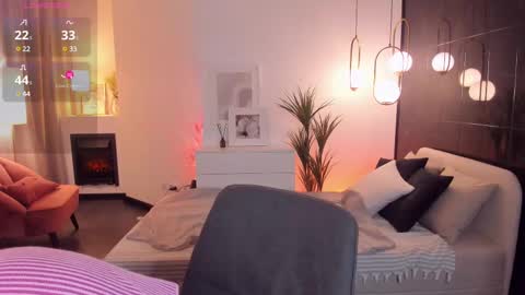 Jane online show from February 18, 2025, 12:17 pm