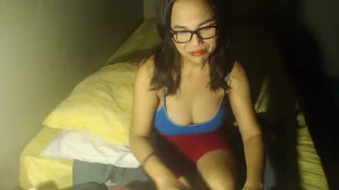 Snapshot of jane_phaiyoth69 chatting on December 27, 2024, 8:35 am JANE online show from December 27, 2024, 8:35 am