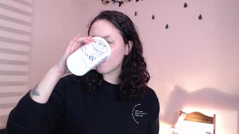 Jane online show from February 10, 2025, 11:45 pm