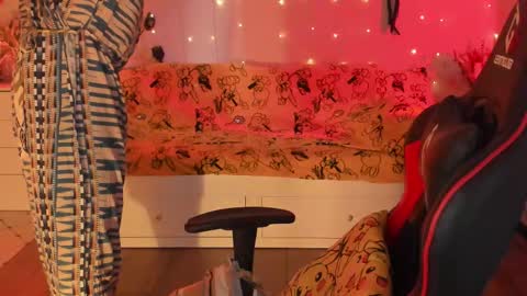 Jane online show from September 28, 2025, 5:13 am