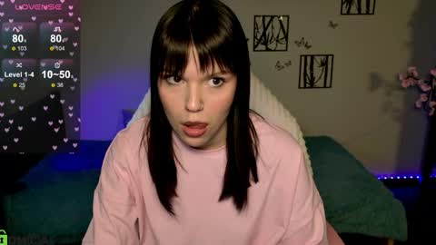 Alexia online show from May 6, 2026, 9:25 am