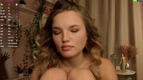 Hi Im Alice and here youll find something online show from December 18, 2025, 6:08 am