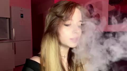 Janni online show from December 18, 2025, 8:15 pm