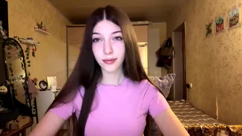 janntenpenny online show from September 22, 2025, 2:08 pm