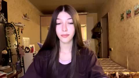 janntenpenny online show from September 23, 2025, 1:36 pm
