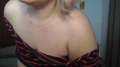 jaqueline88 online show from January 28, 2025, 5:43 am