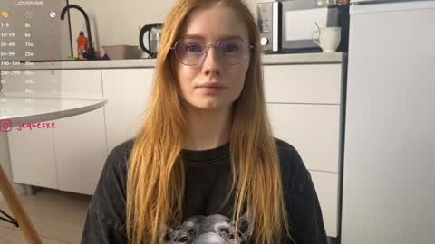 Emily  online show from January 29, 2025, 6:39 pm