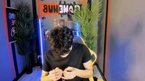 Jaremy online show from November 28, 2025, 5:04 pm