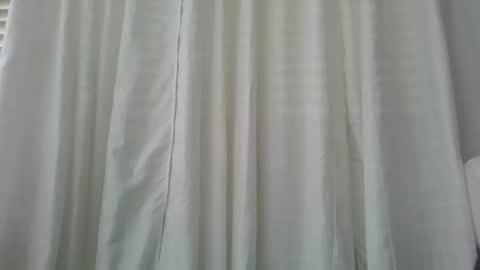 Snapshot of jarevavax chatting on December 17, 2025, 4:07 am JarevavaX online show from December 17, 2025, 4:07 am