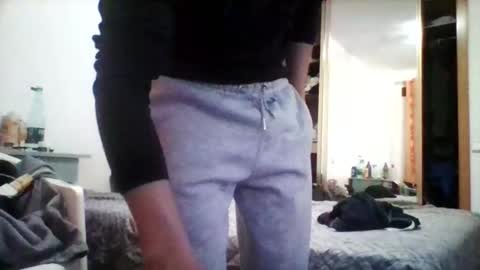 jarrygatito online show from November 28, 2025, 4:42 pm