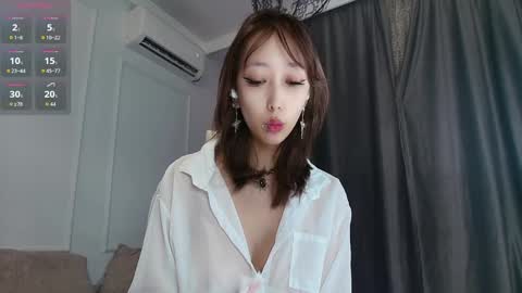 Jasmine online show from June 1, 2026, 7:04 pm